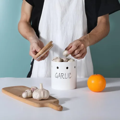 Miniatura 7 de Contenedor de ajo de cerámica con tapa de madera, contenedor de ajo para mostrador, fácil de limpiar, ahorra ajo para mantener tus dientes de ajo