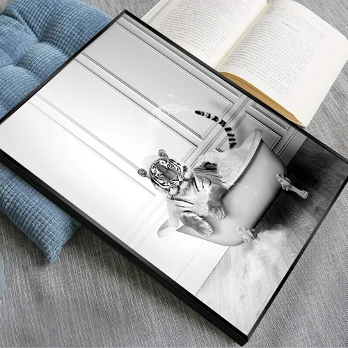 Miniatura 2 de XMJJQQ Arte enmarcado divertido lienzo de tigre para baño, bonito póster de baño en blanco y negro, estampado de tigre animal en el baño, decoración