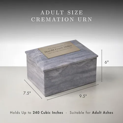 Miniatura 4 de Bey-Berk Deering Moments Botticino Beige Urna conmemorativa personalizada con grabado en relieve para cenizas humanas tamaño adulto - Grande