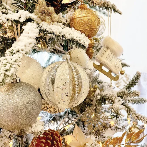Miniatura 9 de Fraser Hill Farm - Árbol de Navidad preiluminado Mountain Pine de 6.5 pies, con luces inteligentes incandescentes blancas, muy nevado, follaje