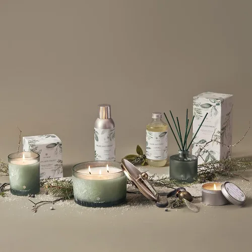 Miniatura 7 de Thymes Petite - Conjunto de Difusor Reed de Aceite – Incluye Varillas Reed Difusoras, Aceite de Fragancia y Botella de Vidrio – Decoración de Lujo