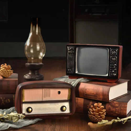 Miniatura 2 de Estatua retro de radio para decoración del hogar, figura de TV retro para estante, estantería, mesa, oficina, sala de estar (radio)