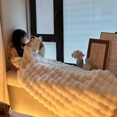 Miniatura 10 de Manta de pelo sintético de felpa de conejo, gruesa y cálida para todas las estaciones, manta peluda suave y mullida para sofá, cama, decorativa Beige