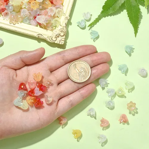 Miniatura 3 de KitBeads 300 cuentas de acrílico aleatorias de cuentas de flores coloridas iridiscentes, mini cuentas florales Kawaii Bell Flower Beads para hacer