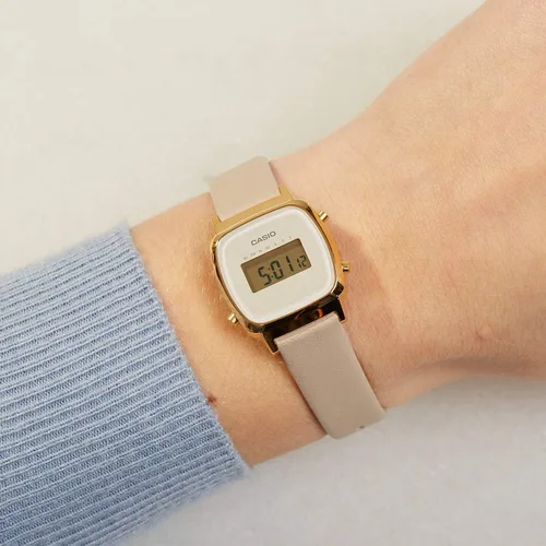 Miniatura 3 de Casio Collection Reloj digital retro para mujer