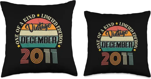Miniatura 3 de 13 Year Old Vintage December 2011 13th Birthday Retro Throw Pillow