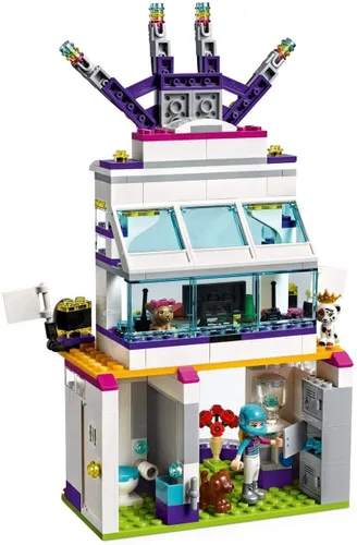 Miniatura 6 de LEGO Friends The Big Race Day 41352 Kit de construcción, mini Go Karts y autos de juguete para niñas, el mejor regalo para niños (648 piezas)