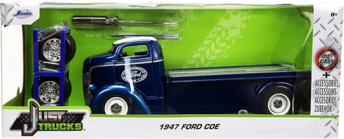 Miniatura 8 de Jada Toys Just Trucks 1:24 1947 Ford COE - Coche de cama plana fundido a presión color azul oscuro/blanco con estante para neumáticos, juguetes
