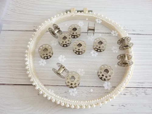 Miniatura 4 de Bobinas para máquina de coser con estuche, paquete de 20 bobinas de metal clase 15 bobinas para hermano, Janome, cantante, tipos de máquina de coser
