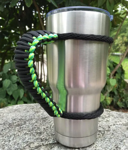 Miniatura 13 de MOCE Mango de paracaídas hecho a mano para vaso Yeti/Rtic/Ozark Trail Rambler de 30 onzas. Morado/Blanco Violeta/Blanco