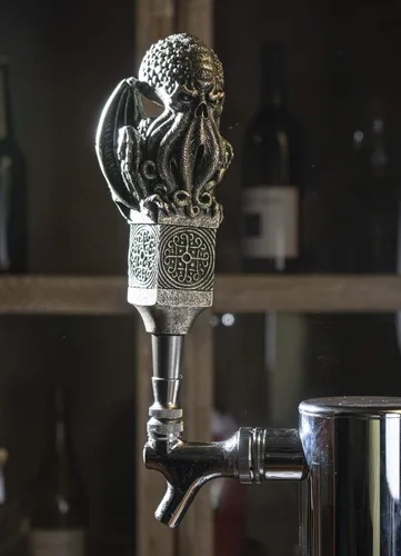 Miniatura 14 de Ebros - Figura decorativa de mango de grifo de cerveza con base de exhibición, asas decorativas coleccionables de calidad para microcervecería