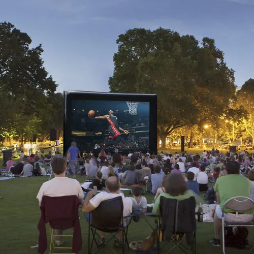 Miniatura 7 de Pantalla de proyector inflable de 12 pies para aire libre e interior, soplador de ver películas, amarres, estacas, bolsas de arena y bolsa de Negro