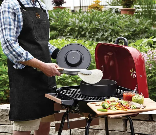 Miniatura 3 de Outset Delantal para parrilla y cocina, Black Demin, 27" x 30" Negro denin