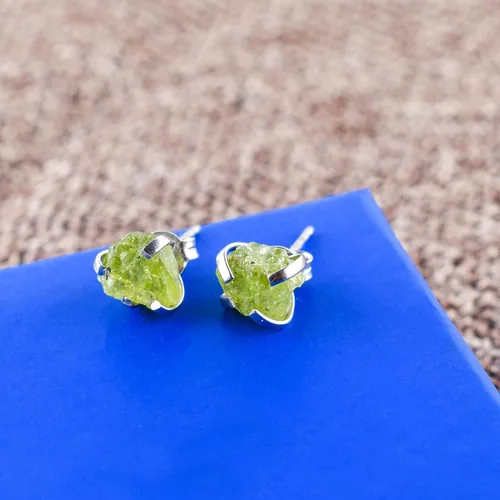 Miniatura 3 de AA Piedras Preciosas en Bruto Cristales de Piedras Ásperas Aretes de Perno Delicados para Mujeres, Joyería de Boda Hecha a Mano de Piedras