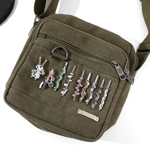 Miniatura 5 de Alfileres esmaltados de Demon Sword Anime Kimetsu No Yaiba Tanjiro arma solapa Pin Colección Cosplay Broches de recuerdo, regalos para hombres