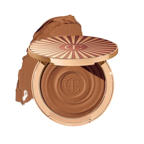Miniatura 9 de Charlotte Tilbury Beautiful Skin Face Makeup & Body Cream Bronzer - Hydrating Hyaluronic Acid & Pro Vitamin D3 to Blur for a Sun-Kissed Glow - Up to
