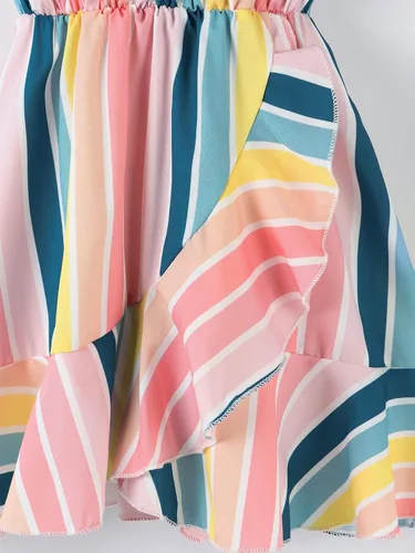Miniatura 5 de WDIRARA Vestido de tirantes de cintura alta con dobladillo con volantes y rayas para niñas pequeñas