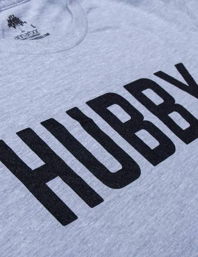 Miniatura 12 de Hubby Funny Dad Joke Groom Humor Matrimonio Aniversario Marido Saying Cute Dude Honeymoon Camiseta para hombre
