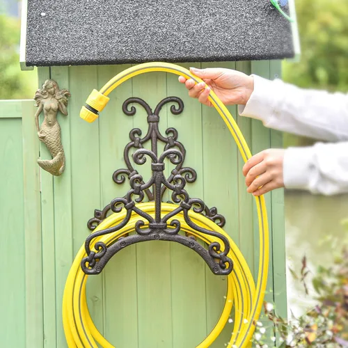 Miniatura 2 de Sungmor Soporte de manguera de jardín de hierro fundido resistente, colgador de manguera de agua montado en la pared, estante de manguera decorativo