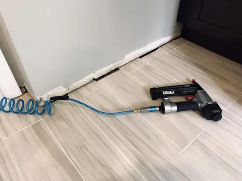 Miniatura 3 de Amflo 24-25E-RET manguera de poliuretano azul en espiral de 120 PSI, 1/4 pulgadas x 25 pies con extremos MNPT giratorios macho y accesorios que