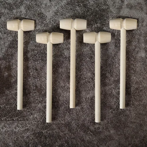 Miniatura 7 de 50 mini martillos de madera para chocolate rompible a granel, mazos de juguete de madera natural para niños