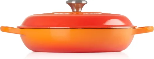 Miniatura 4 de Le Creuset Signature Cacerola de hierro fundido esmaltado, 3.5 cuartos de galón, color naranja (Flame)