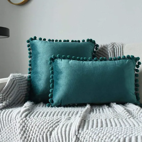 Miniatura 8 de vctops Funda de cojín lumbar con pompones, de terciopelo suave, sólida, decorativa, para sofá, dormitorio o automóvil, 1 pieza