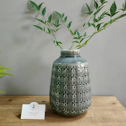 Miniatura 2 de Hosley Juego de 2 jarrones de cerámica gris de 7.25 pulgadas de alto. Regalo ideal para arreglos florales, hogar, bodas, fiestas, spa, meditación