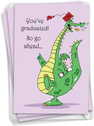 Paquete de NobleWorks de 3 tarjetas de graduación hilarantes (Graduado) con sobres (1 diseño, 3 cada una) Dragón Graduado C3557GDG-C3x1