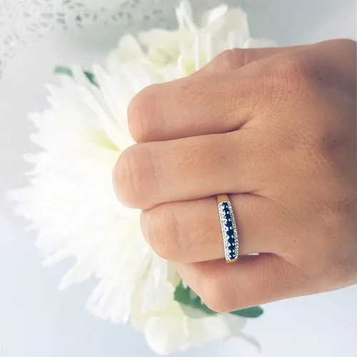 Miniatura 4 de Dazzlingrock Collection Anillo de boda apilable con piedras preciosas redondas y diamantes blancos redondos Oro amarillo de 10 quilates
