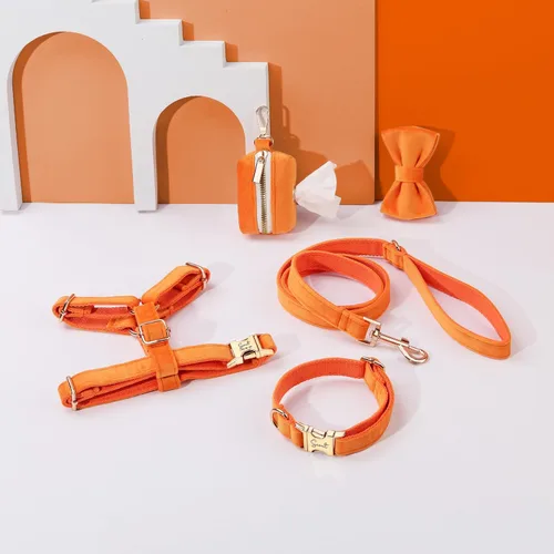 Miniatura 5 de Juego de arnés de terciopelo, regalo para dueños de mascotas, collar personalizado con nombre y número de teléfono, collar y correa personalizados