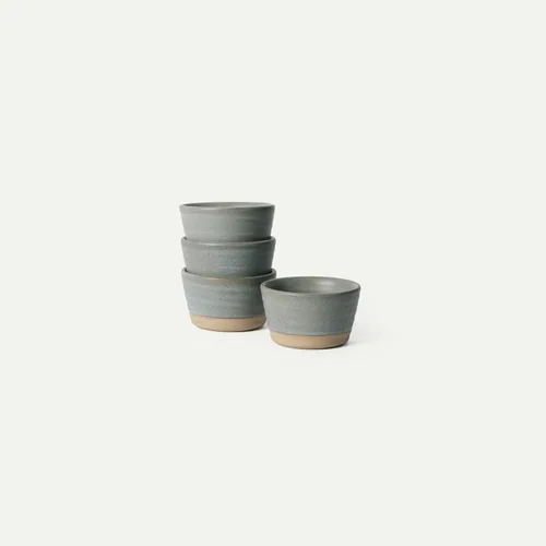 Mora Juego de 4 Mini Ramekins, Platos de Cerámica para Hornear de 8 onzas - Aptos para Microondas, Horno y Lavavajillas - Pimienta Negra peppercorn