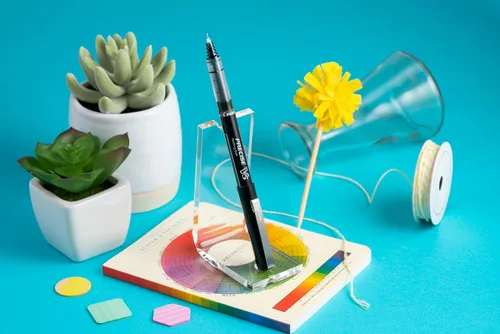 Miniatura 7 de PILOT Precise V5 Stick - Bolígrafos de tinta líquida con punta extrafina (0.5 mm.), tinta negra, paquete de 5 (26010)