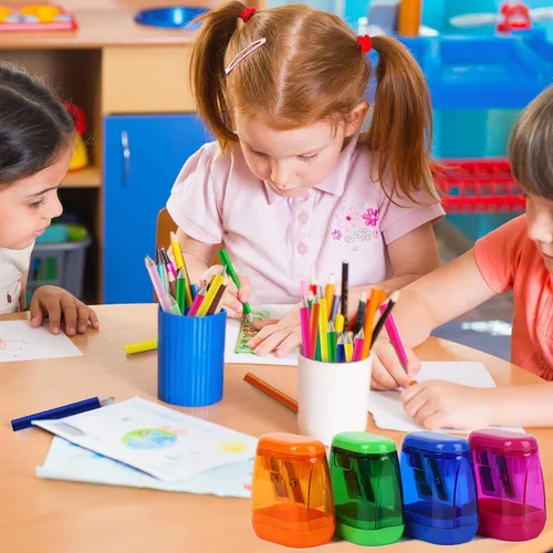 Miniatura 6 de BOPART - Sacapuntas manuales de colores a granel, 24 sacapuntas de mano pequeños con doble agujero con tapa para niños y adultos en el aula