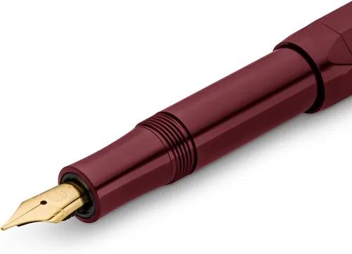 Miniatura 4 de Kaweco CLASSIC SPORT Pluma estilográfica Bordeaux con plumín de acero chapado en oro de 23 quilates y punta de iridio para cartuchos de tinta I