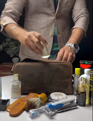 Miniatura 2 de Estuche hecho a mano de piel de búfalo auténtico. Neceser para juego de rasurar y cuidado personal para viaje ~ Regalo para hombres y mujeres., Café
