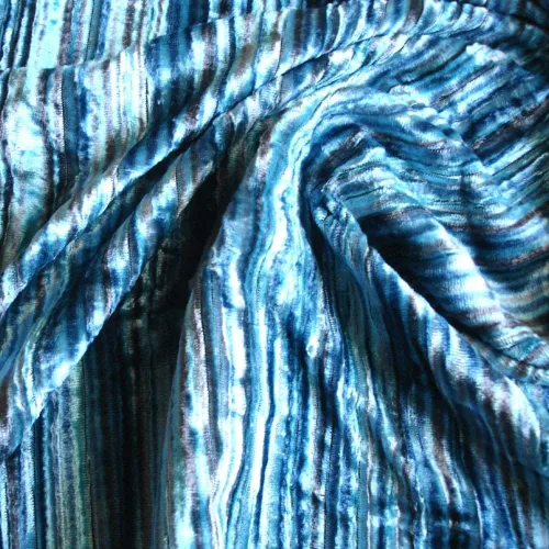 Miniatura 4 de Fabric Mart Direct Aqua Tones Velvet con tela de rayas por The Yard, 1 yarda 44 pulgadas de ancho Aqua Swirls, Técnica Pin Tela de terciopelo azul