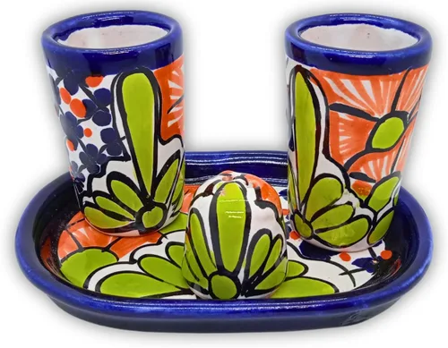 Juego de vasos de chupito de tequila Talavera con bandeja y salero (juego de 2) - Diseño de flores verdes - Juego de regalo mexicano auténtico Flor