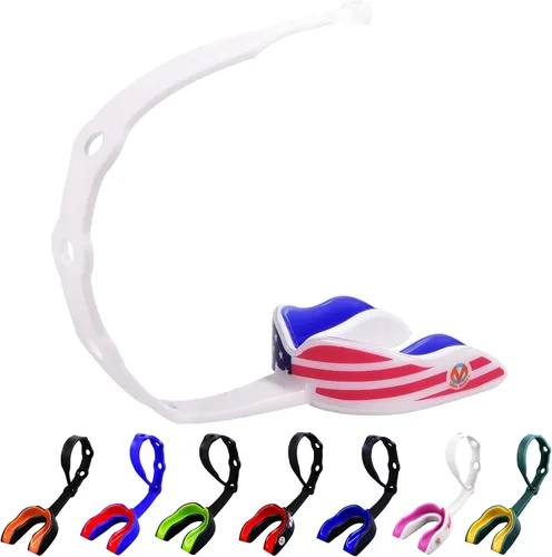 Oral Mart - Protector bucal deportivo con correa para fútbol, lacrosse, hockey sobre hielo, taekwondo (bandera de EE. UU., colmillos, más de 15