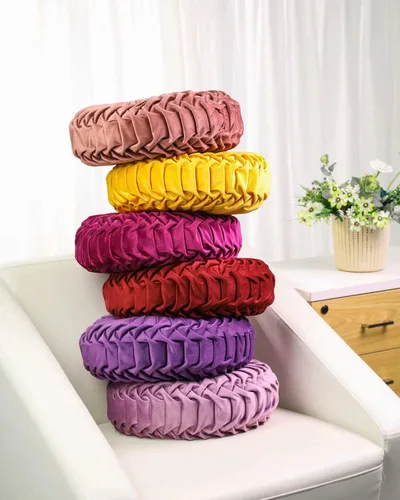 Miniatura 4 de HLOVME Cojín Decorativo para Sofá de Calabaza 3D Redondo de Terciopelo para Sofá Cama Silla Suelo 15"X15", Amarillo