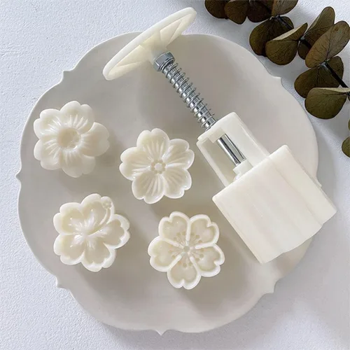 Miniatura 7 de Sakura - Molde para pastel de luna, molde de prensa manual para manualidades, herramientas de pastelería (pastel de luna de 1.06 oz)