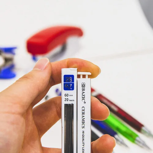 Miniatura 2 de BAZIC PRODUCTS Lápiz mecánico Tri-Angle de 0.028 in, agarre suave, recarga de lápices de cerámica 2B, borrador sin látex, para dibujar dibujo