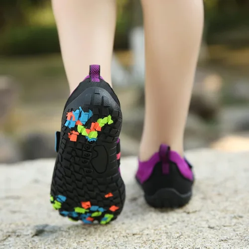 Miniatura 7 de UBFEN - Zapatos para el agua para niños y niñas zapatos acuáticos y livianos de secado rápido para ir a la playa practicar deportes hacer natación e