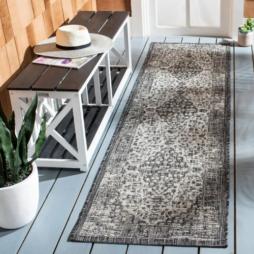 Miniatura 14 de SAFAVIEH Alfombra lavable para exteriores, colección Courtyard de 2.3 x 6.7 pies, color verde azulado y crema, no desprende pelusa y es fácil