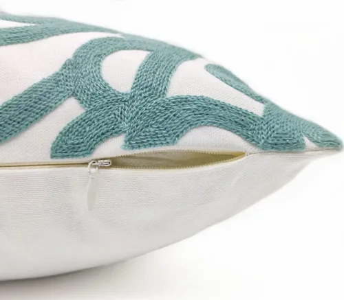 Miniatura 5 de Alysheer Funda de almohada decorativa bordada de 18 x 18 pulgadas, acogedora y fresca funda de cojín bohemia con diseño de mandala chic de punto