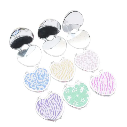 Minkissy Mini espejo de maquillaje portátil de mano, espejo de bolsillo plegable en forma de corazón de doble cara para bolso, bolso, bolsillo