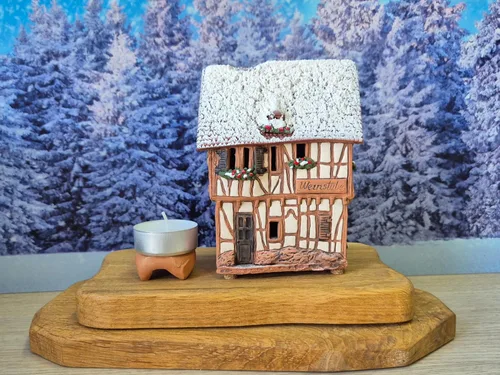 Miniatura 2 de Colección de casas y pueblos de cerámica - Casa hecha a mano en miniatura de bodega histórica en Bernkastel-Kues, Alemania - Vela, cono de incienso