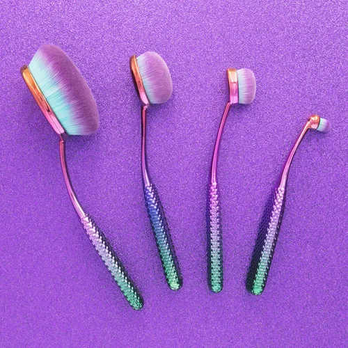 Miniatura 4 de MODA Prismatic - Juego de 4 brochas de maquillaje para perfeccionar la cara, filamentos sintéticos ultrasuaves para base sin costuras, mezcla