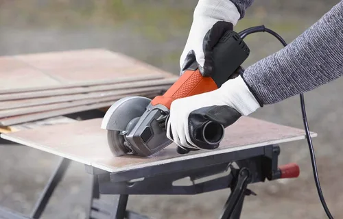 Miniatura 5 de BLACK+DECKER BEG110-QS - Mini-Amoladora 750W 377.3 ft