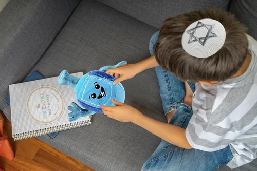 Miniatura 5 de Dreidel de Janucá Musical de Peluche para Niños Reproduce 2 Canciones de Janucá Dreidel de Peluche Relleno Melodioso Dreidel de Janucá Giratoria